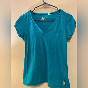 Women’s LEI Y2K V Neck Teal Top SZL Fitted